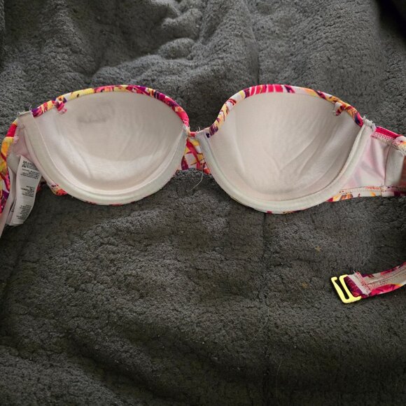 Forever 21 strapless bikini top - Picture 2 of 5